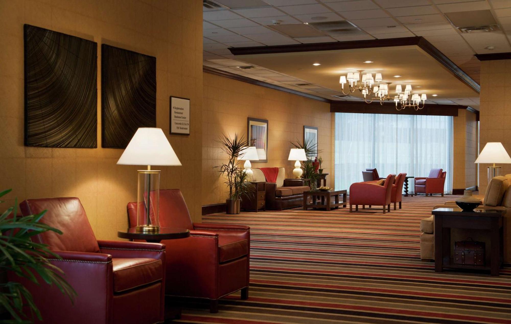 Hebron Doubletree By Hilton Cincinnati Airport מראה חיצוני תמונה